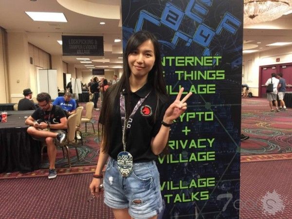 中国美女黑客展示攻击4G LTE网络 手机通信数据随意看