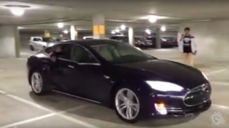 美国黑客 “心灵感应”控制特斯拉Model S