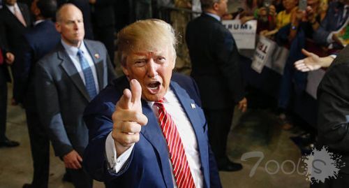 奥巴马宣布对俄制裁 特朗普怼上怀疑黑客干扰大选