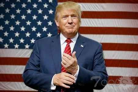 “黑客门”余波：特朗普称电脑不靠谱 写信更安全