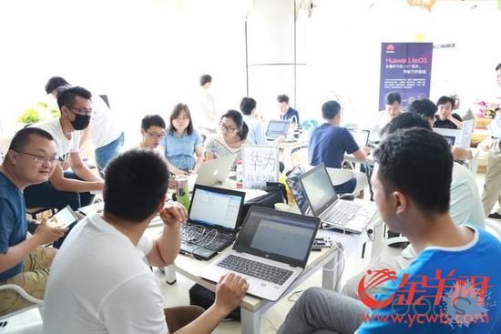 Huawei LiteOS黑客松大赛深圳闭幕 首次邀约海峡两岸参赛队伍技术交流