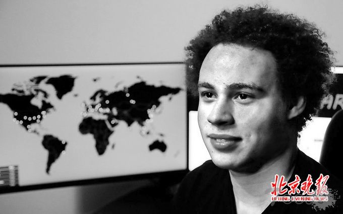 23岁英国网络专家在美被捕 黑客技术让他成为英雄也为他戴上手铐