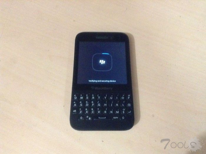 黑莓彻底放弃BlackBerry系统 两年后关闭
