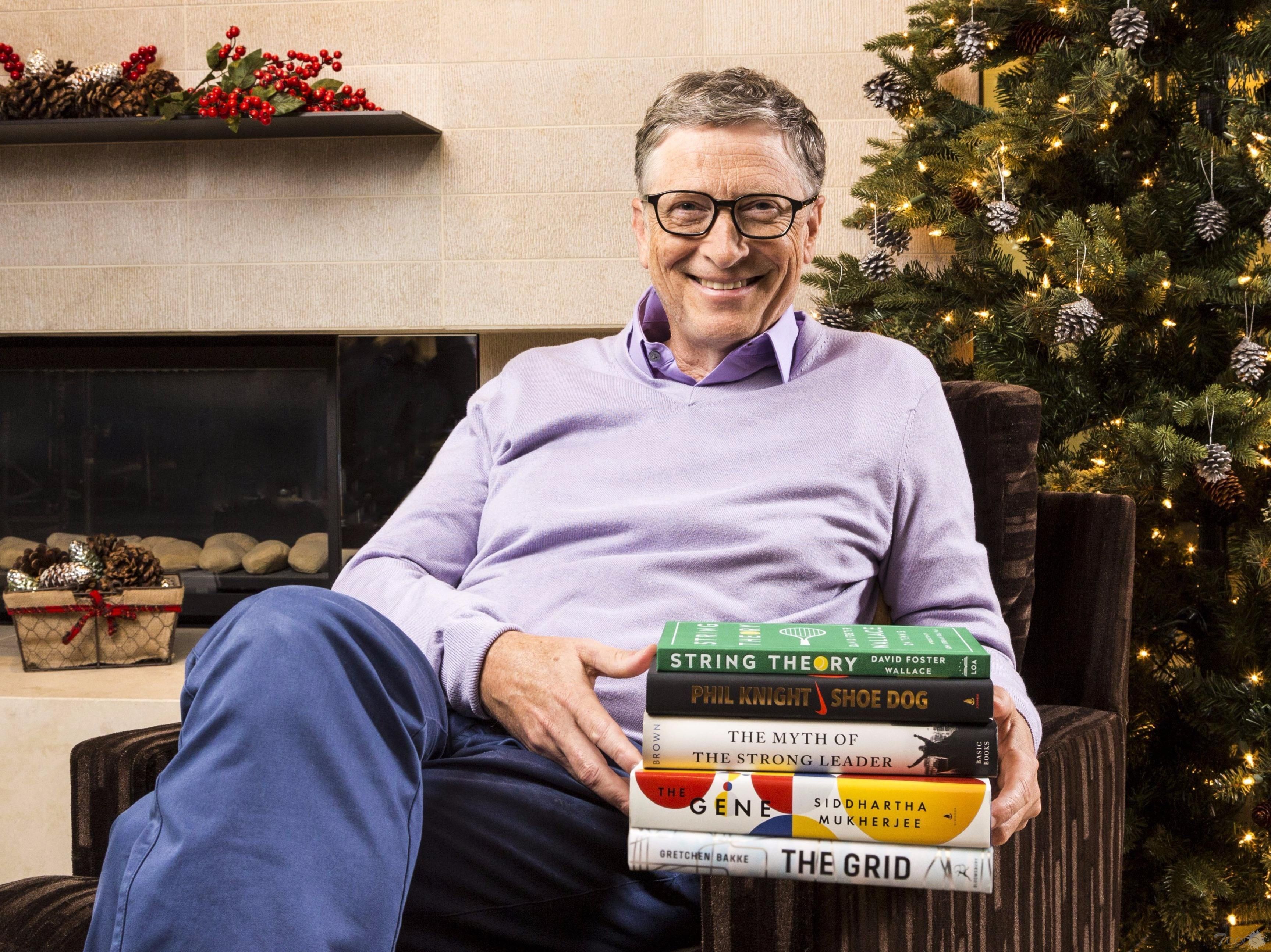 微软花重金请黑客挑漏洞，曾被指模仿苹果操作系统