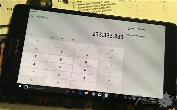 黑客持续优化刷成Win10桌面版的Lumia手机：4G/扬声器工作了
