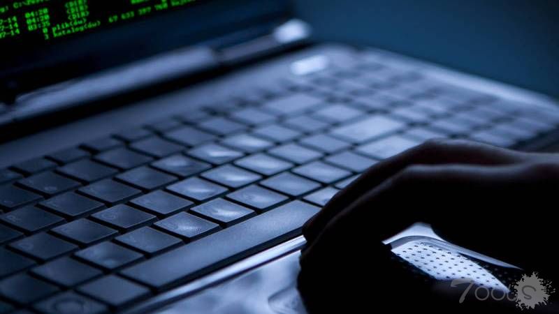 苹果修补 iOS、iPadOS 和 macOS 中的 CVE-2025-43300 零日漏洞