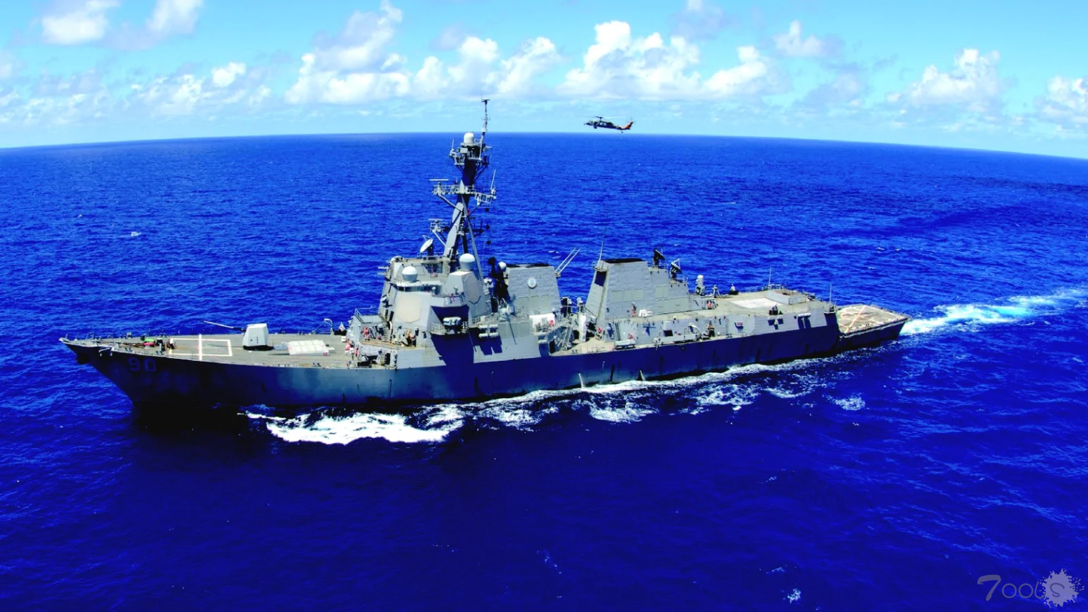 夫妇因试图出售核军舰机密而被判入狱